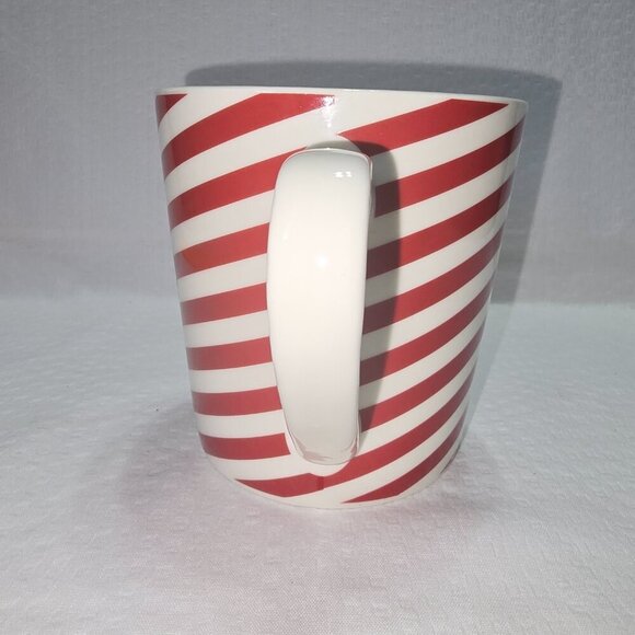 2019 HOLIDAY STARBUCKS RED AND WHITE STRIPED COFFEE MUG EUC - Picture 4 of 8